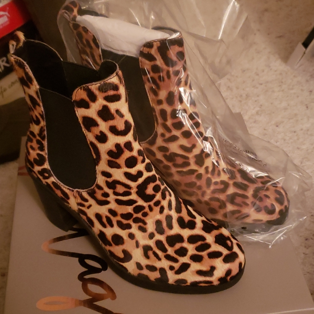 Leopard print boot